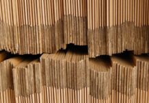 קרטון גדול – הפתרון לאריזת פריטים מרובים ומוצרים בעלי נפח